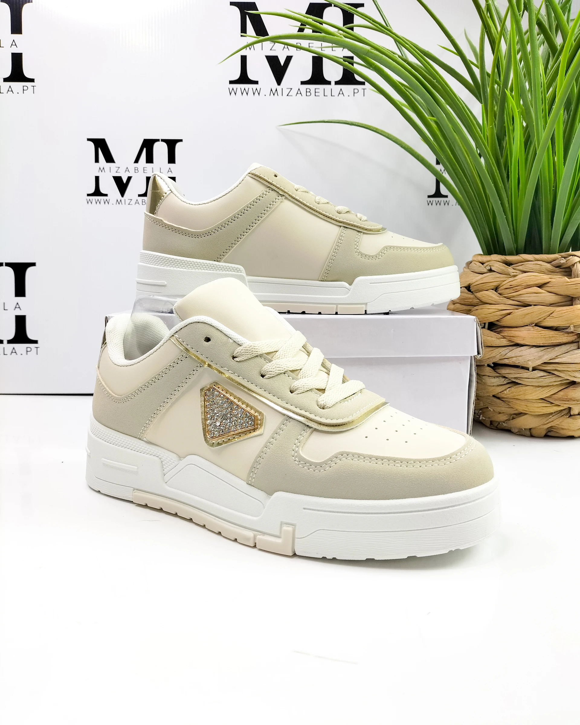 Tênis / Sapatilhas nude e dourado tamanho 40 – photo 4